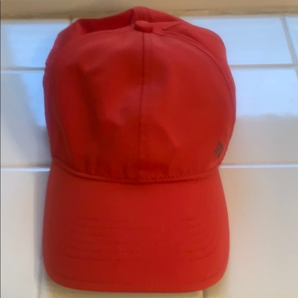 columbia running hat